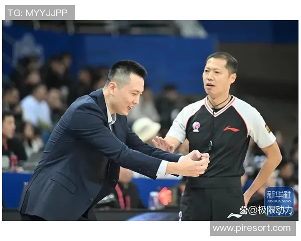 2017年CBA辽宁队与天津队激战回顾精彩瞬间与赛场亮点分析